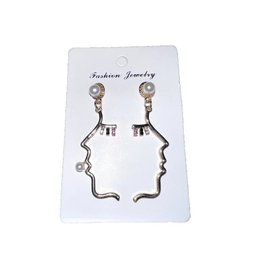 Gold Tone Retro Abstract Art Picasso Cutout Face Lady Drop Dangle Earrings 2